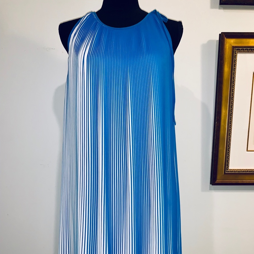 Max Studio pleated dress sz M
